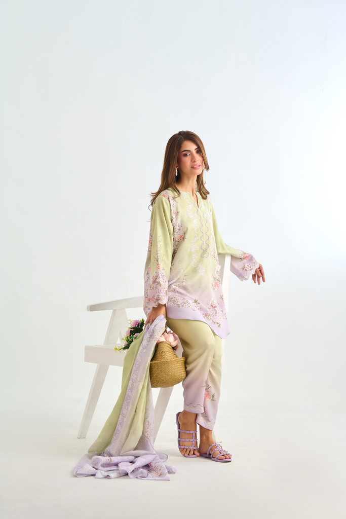 Online Shopping Dress Pakistan – Trendy, Modern, and Stylish Choices