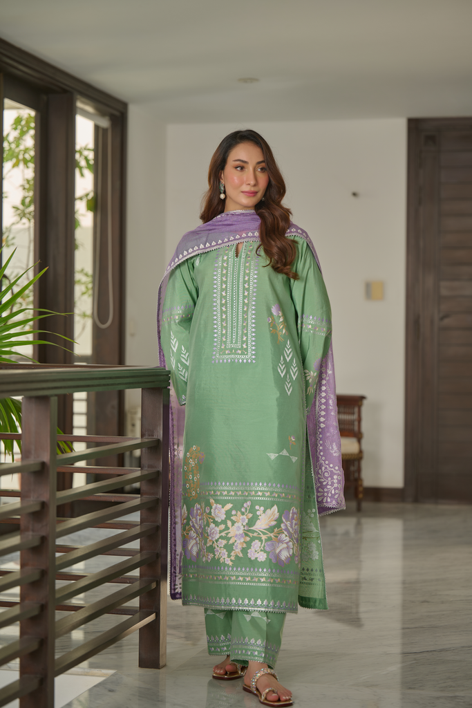 Online Shop for Pakistani Dresses – Modern Fashion and Trusted Shopping with Cocoon.pk