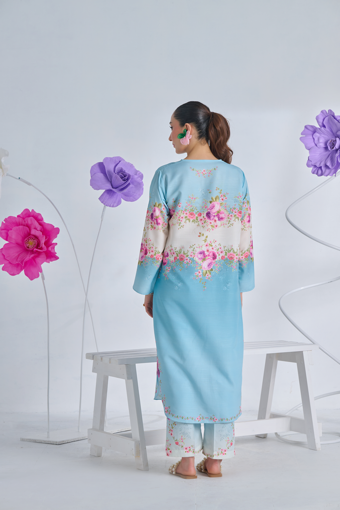 Explore the Latest Online Dresses in Pakistan – Stylish Picks at Cocoon.pk