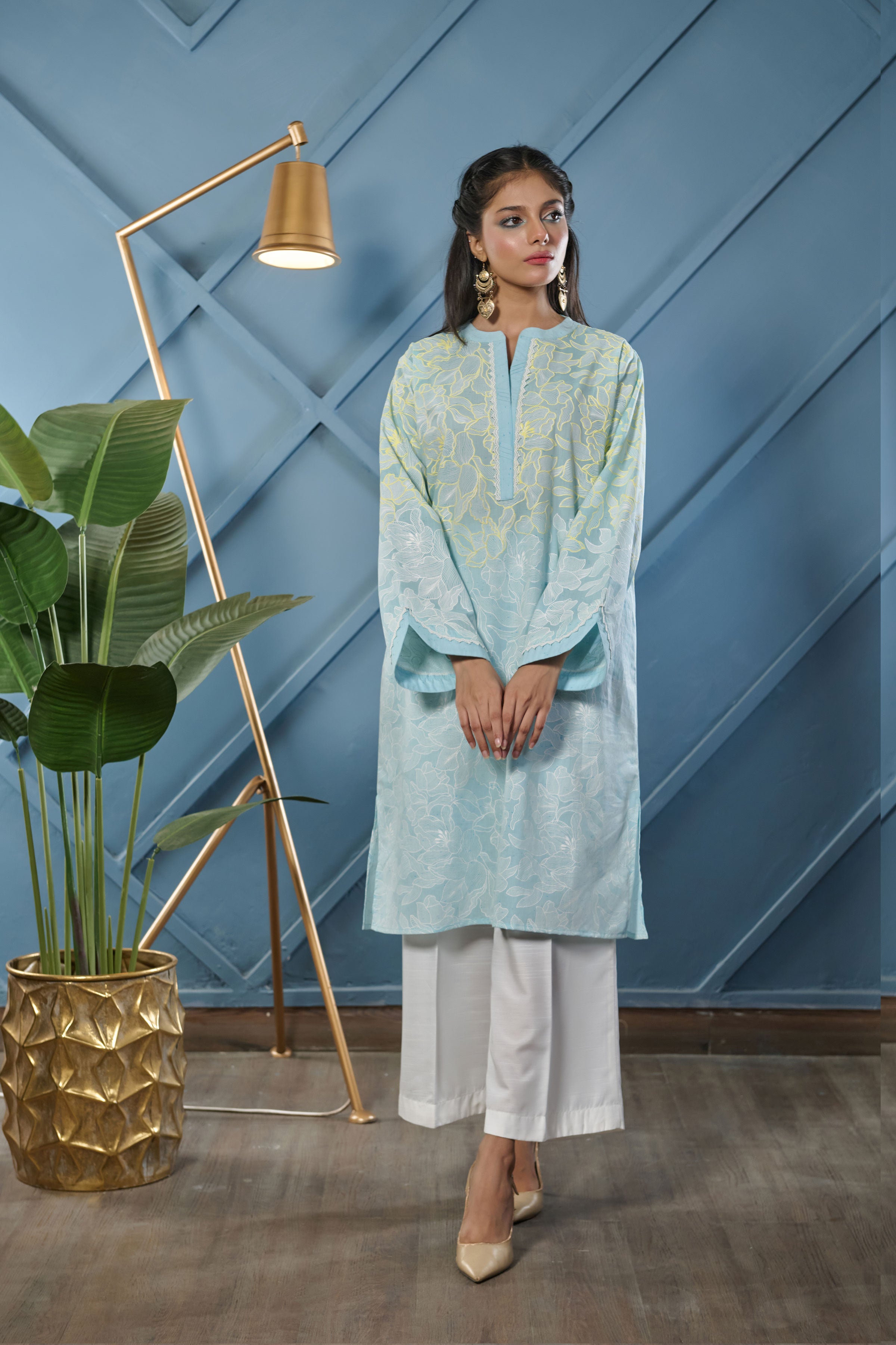 Neon petal - cocoon-pk