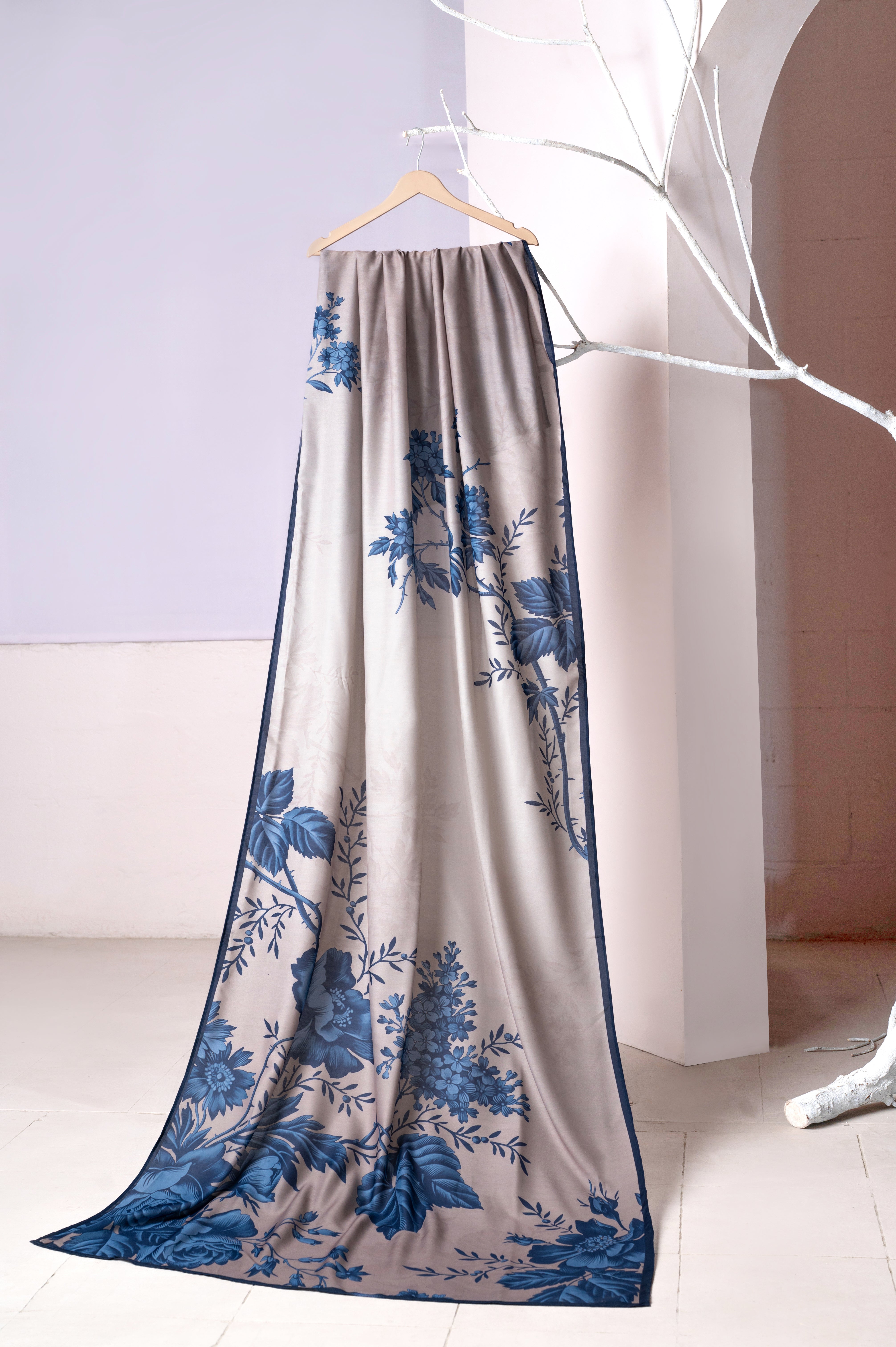 Ink and Ivory Dupatta