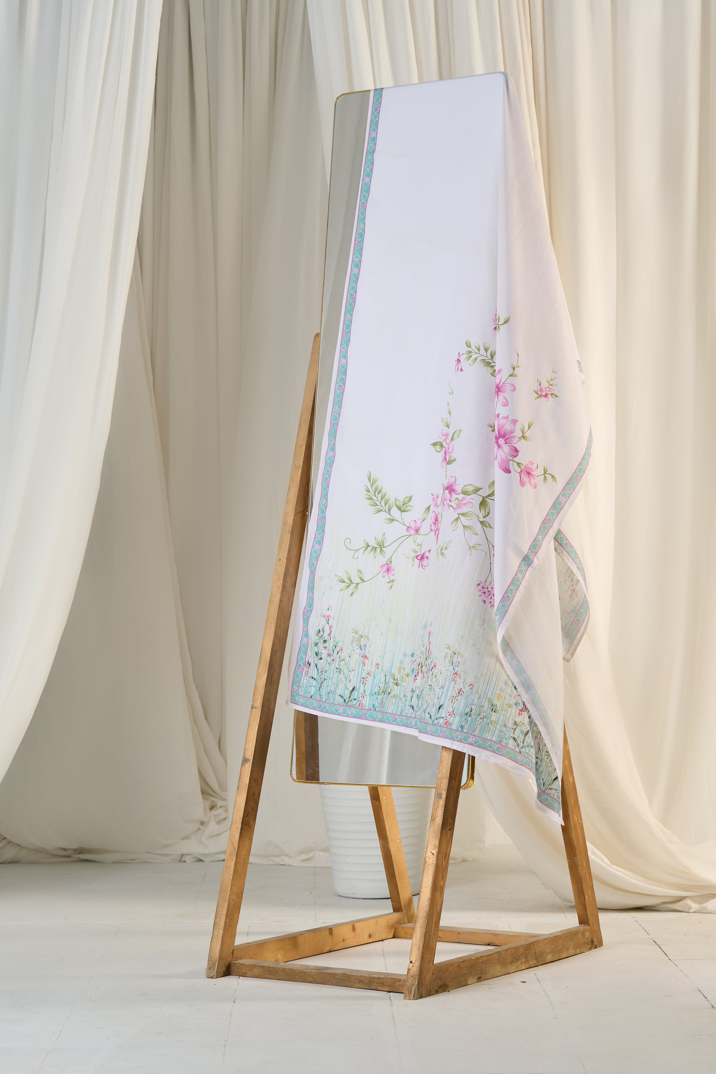 Mellow Meadow Dupatta - cocoon-pk