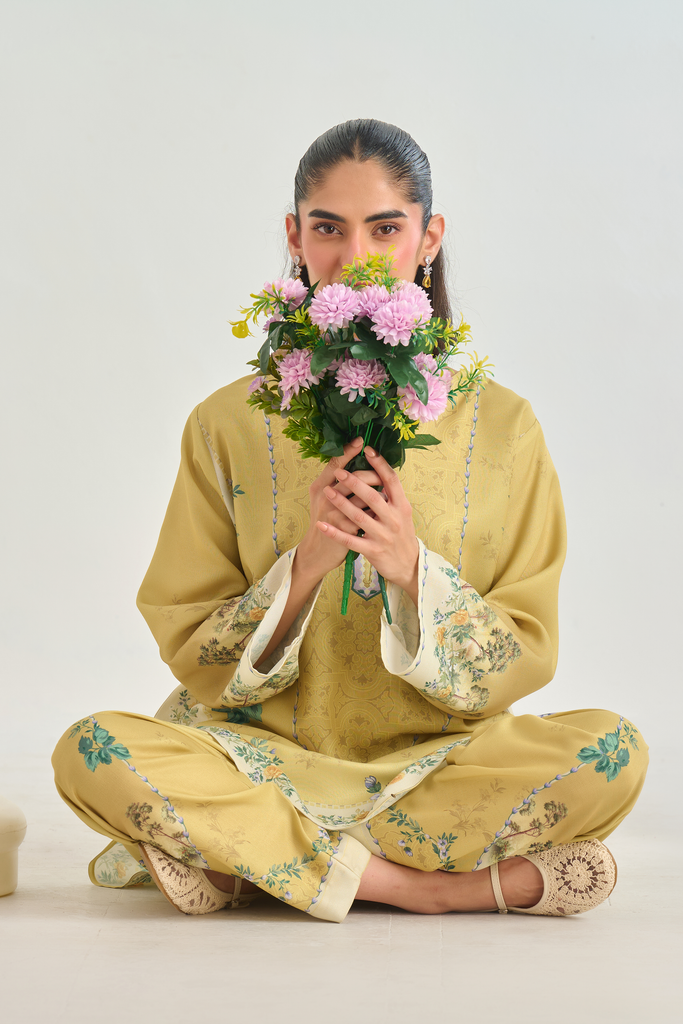 Lawn Dress Design: Stylish, Comfortable, and Season-Ready