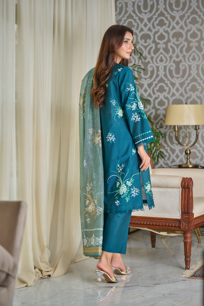 Best online store for women's clothing in Pakistan