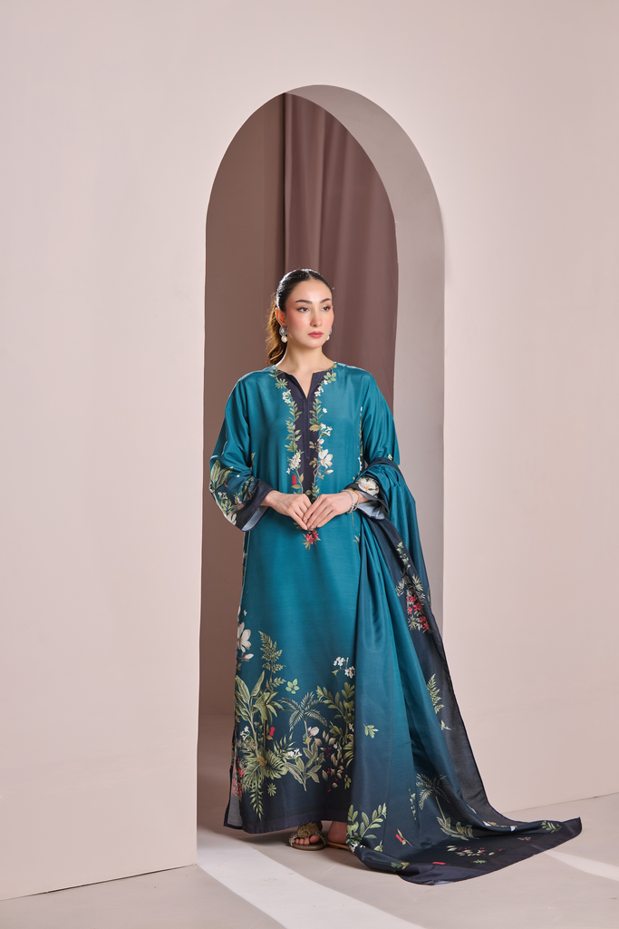 Your Ultimate Guide to Shopping Pakistani Dresses Online in 2025