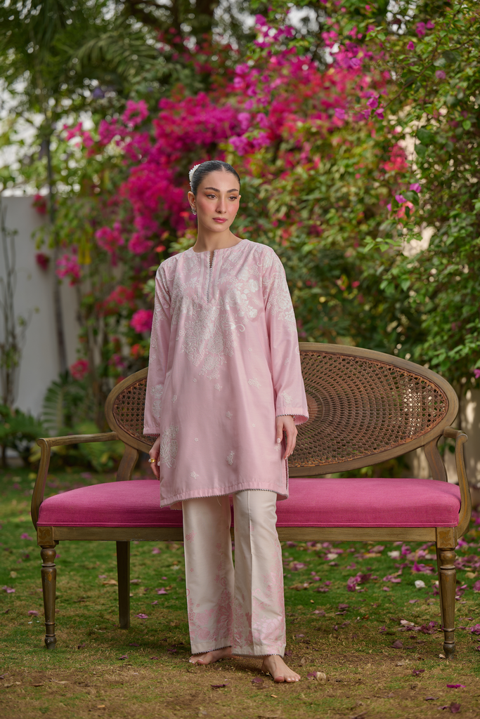 Online Shopping in Pakistan – A Modern Solution for Women’s Fashion at Cocoon.pk