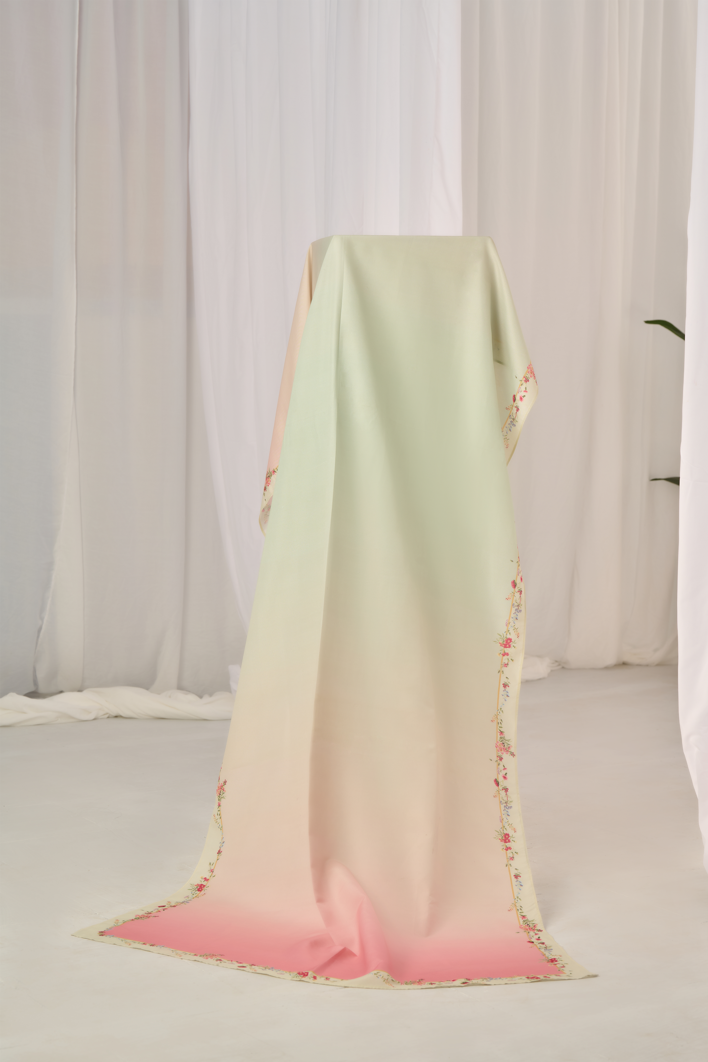 Rosette Dupatta - cocoon-pk