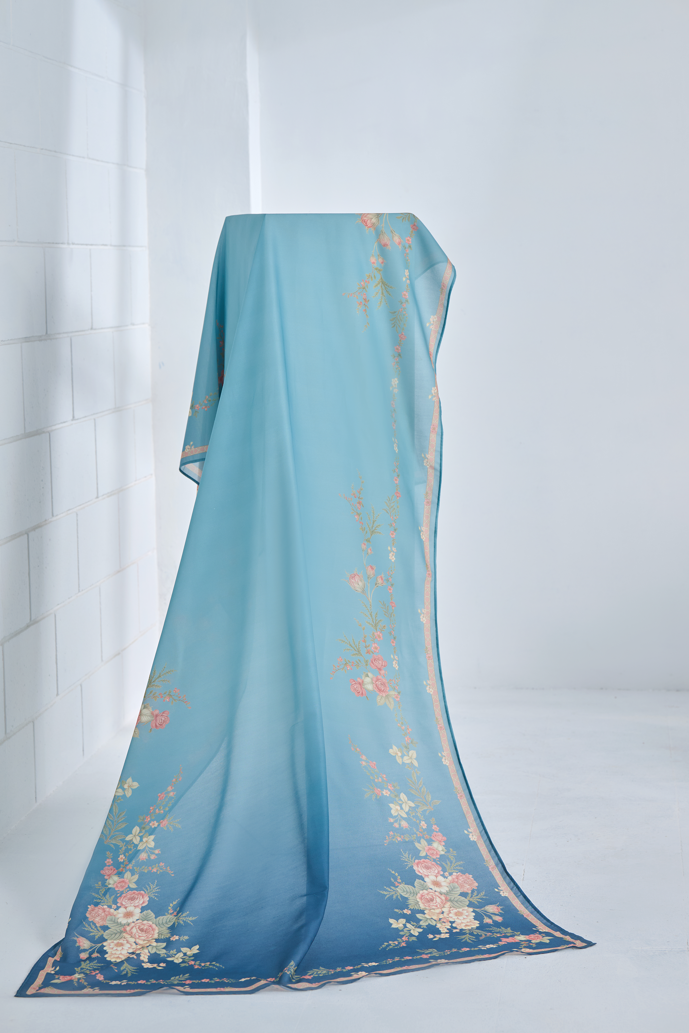Blue Rose Kaftan Dupatta