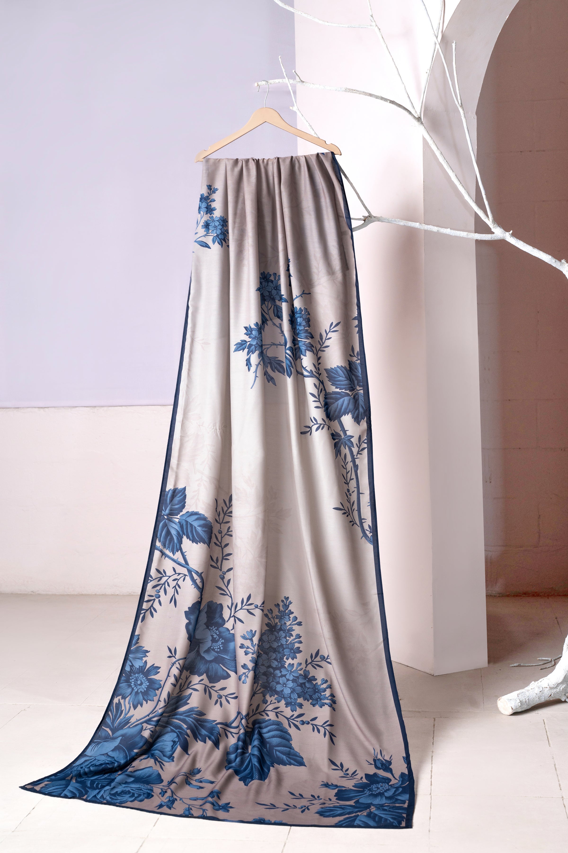 Ink and Ivory Dupatta