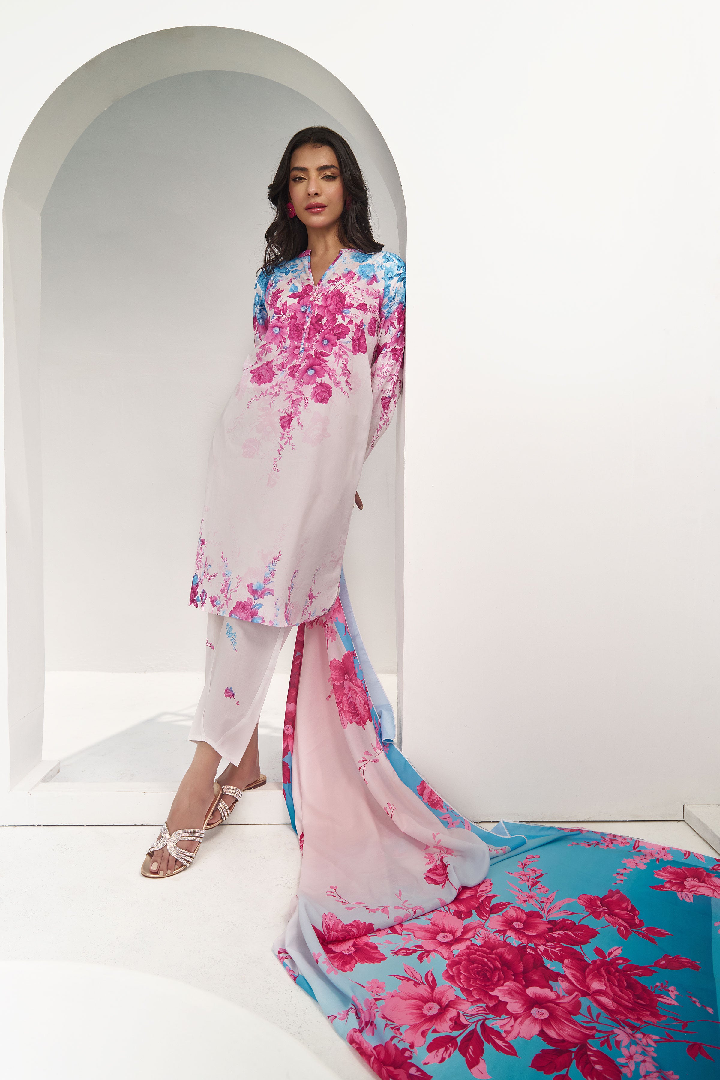 Rosy Duppatta - cocoon-pk